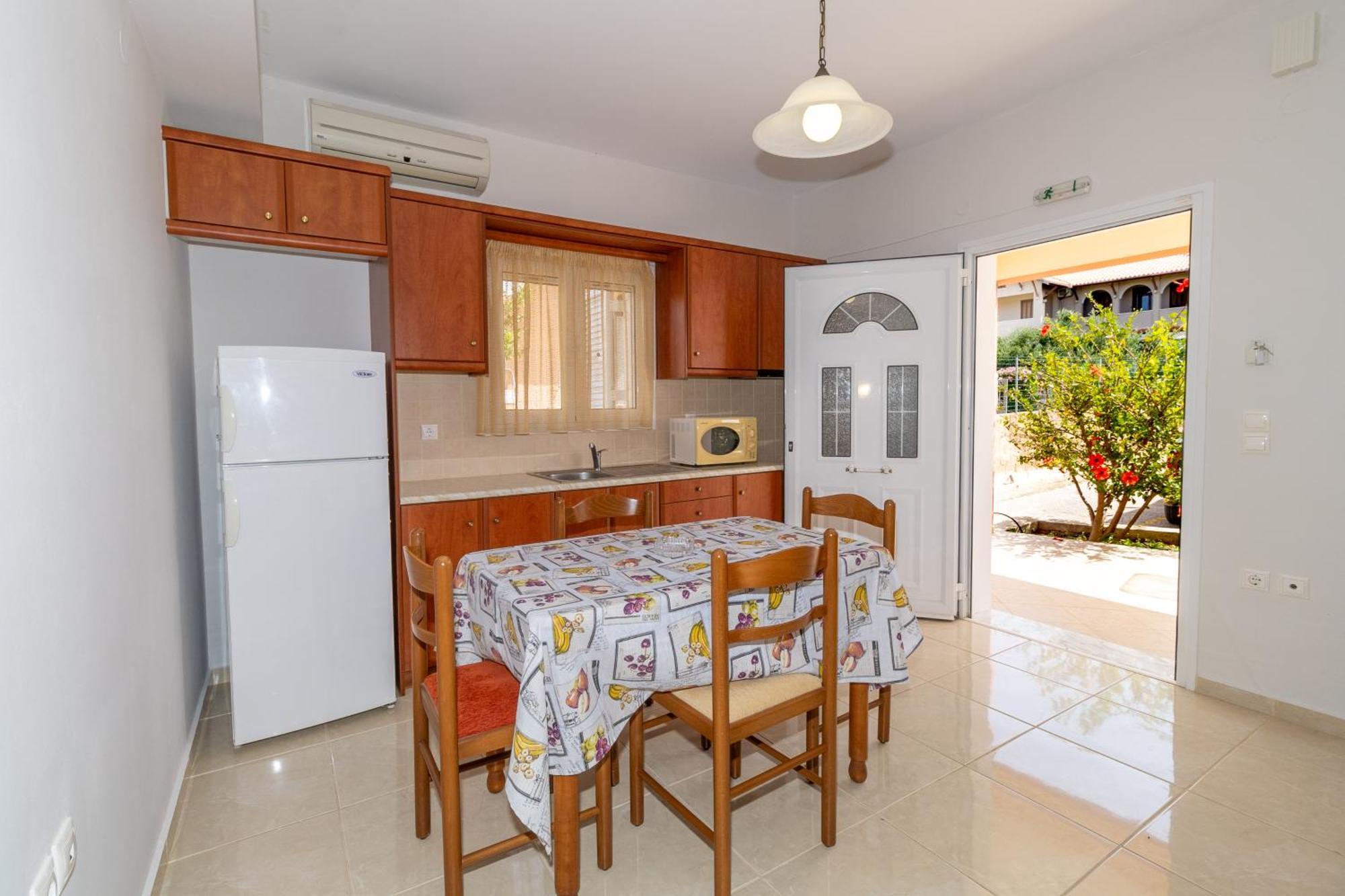 Apartments Thekla Καραβάδος Εξωτερικό φωτογραφία